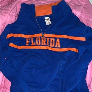 1/3 zip VS Pink crewneck